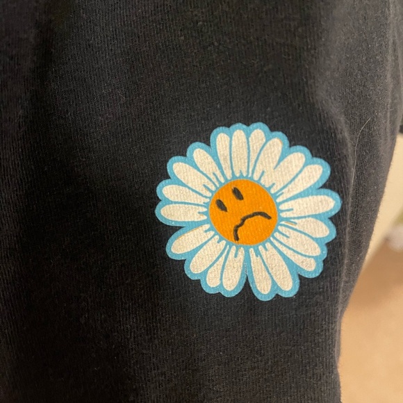 Primitive better days graphic tee black daisy XL crew neck - Picture 4 of 9